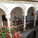 Casas De La Juderia De 4*
