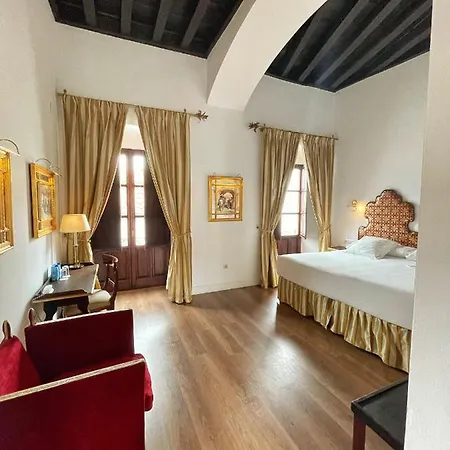 מלון Casas De La Juderia De 4*
