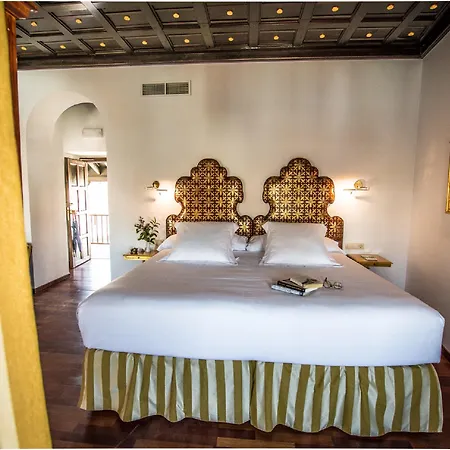 Casas De La Juderia De מלון 4*