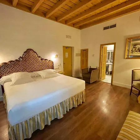 Casas De La Juderia De