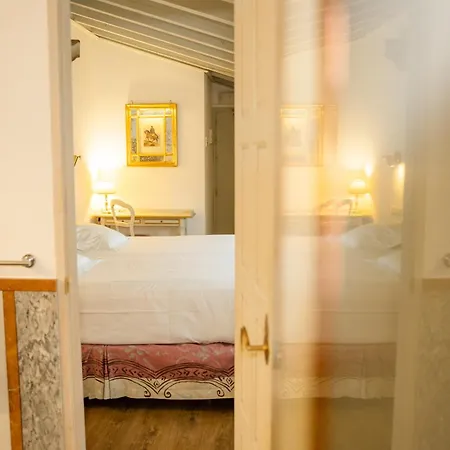Hotel Casas De La Juderia De 4*