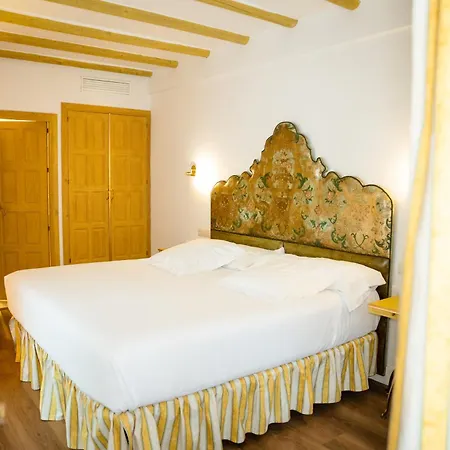 Casas De La Juderia De 4*