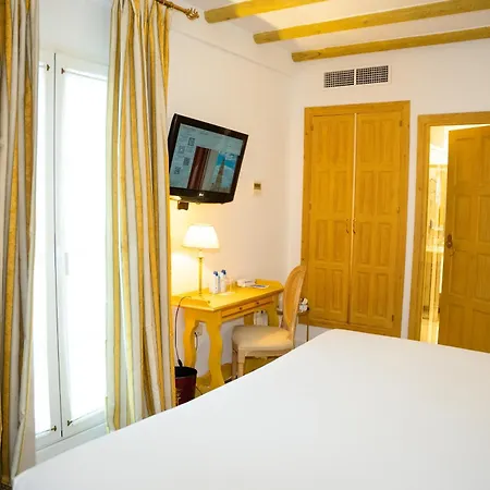 Hotel Casas De La Juderia De