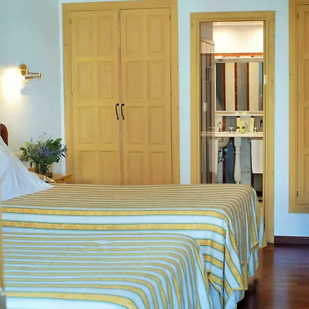 Casas De La Juderia De Córdoba
