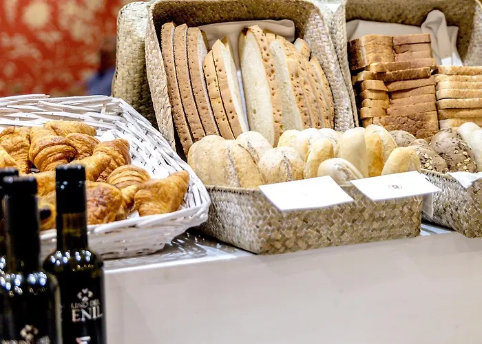 호텔 카사스 데 라 후데리아 데